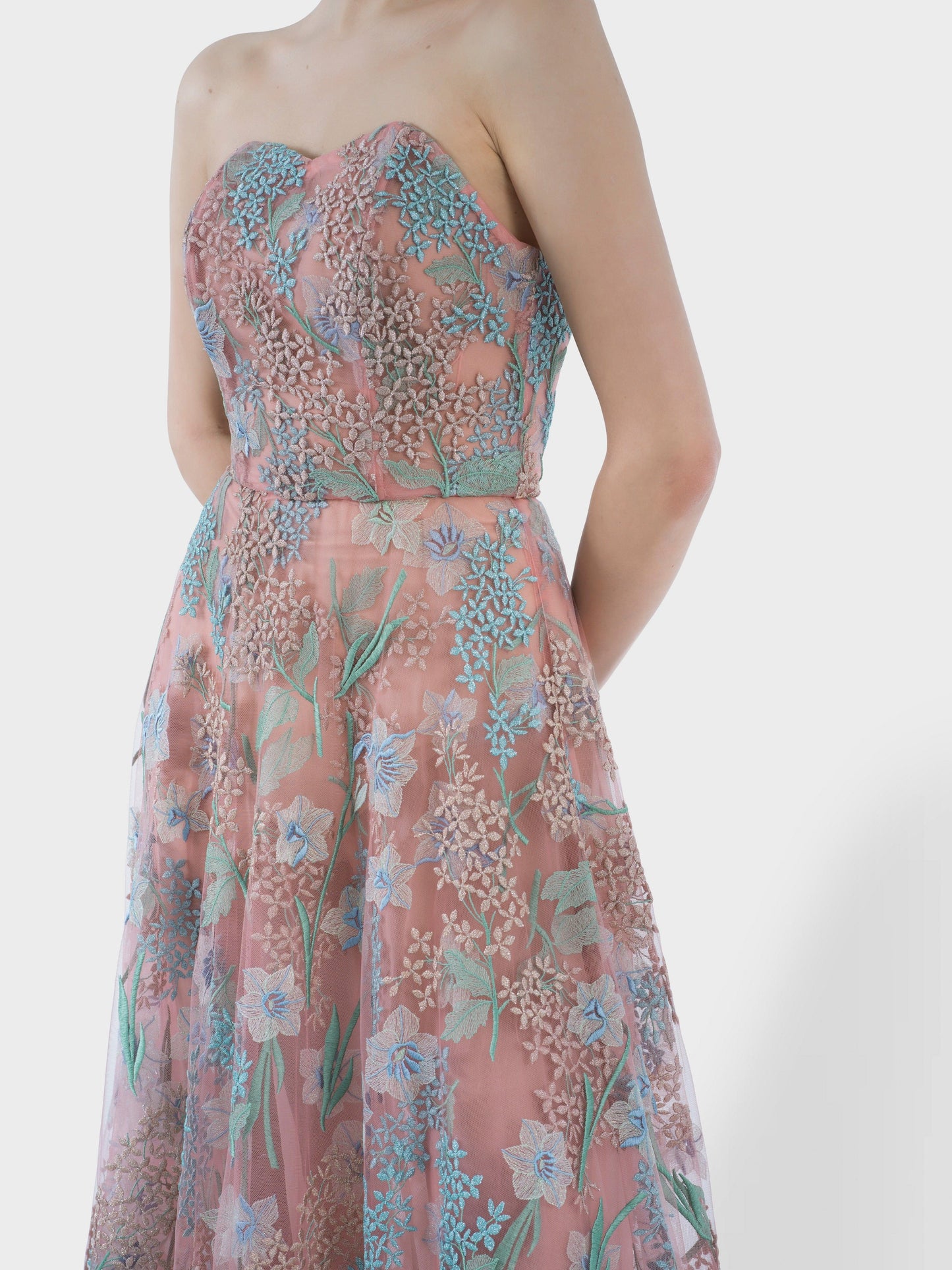 Tulle Dress (Sleeveless Embroidered)